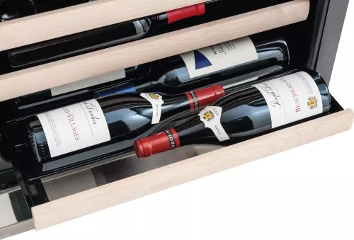 e24w_feature_48_bottle_capacity.webp